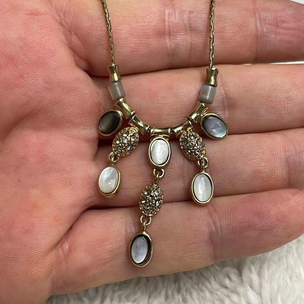 Liz Claiborne “Vintage” drop necklace.